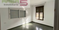 Casa adosada en venta en Arroyo de San Serván