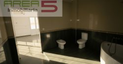 Casa adosada en venta en Arroyo de San Serván