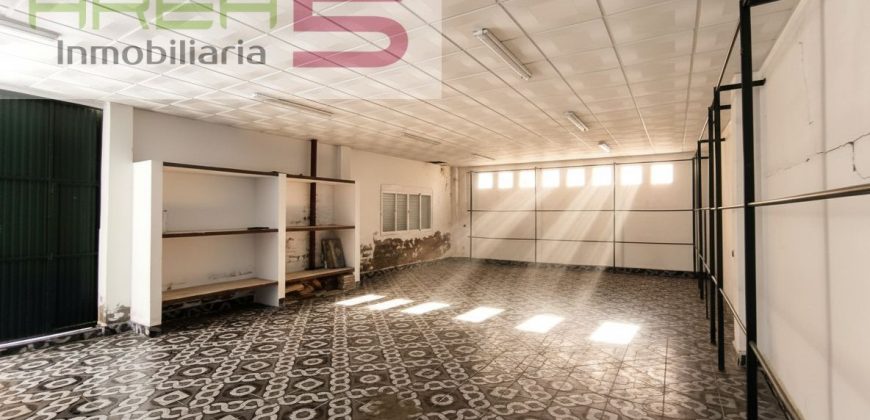 Casa adosada en venta en Arroyo de San Serván