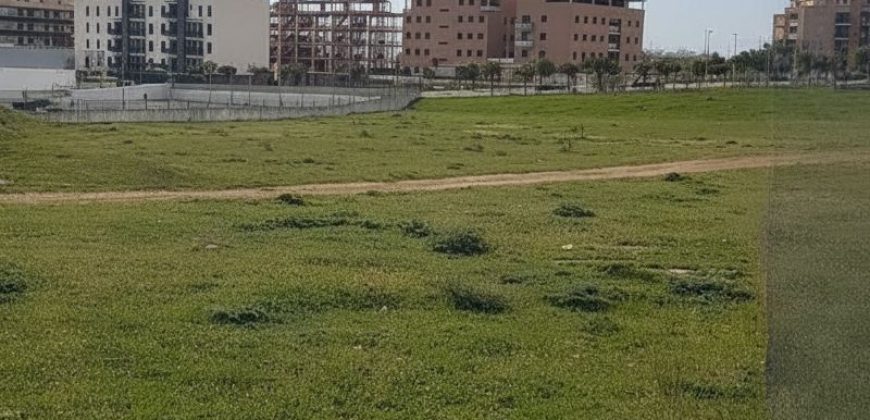 Suelo en venta en La Cañada