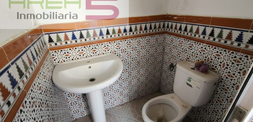 Casa adosada en venta en Arroyo de San Serván