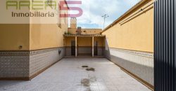 Casa adosada en venta en Arroyo de San Serván
