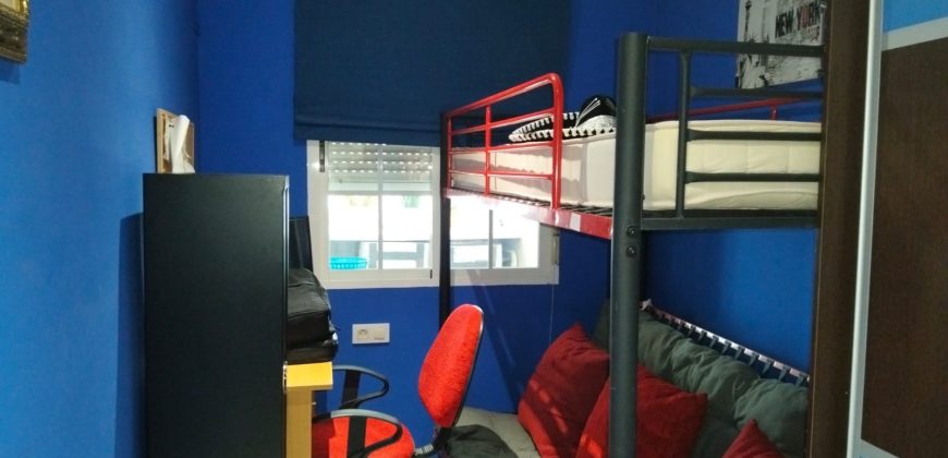 Piso en venta calle Vicente Barrantes