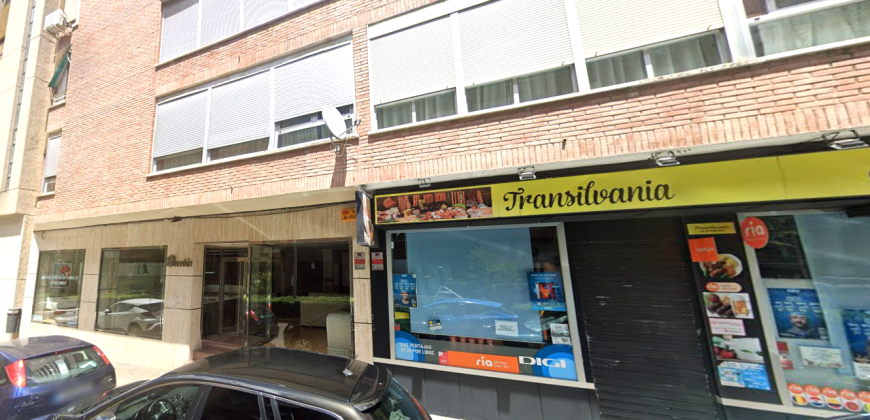 Piso en venta en Catedrático Antonio Silva
