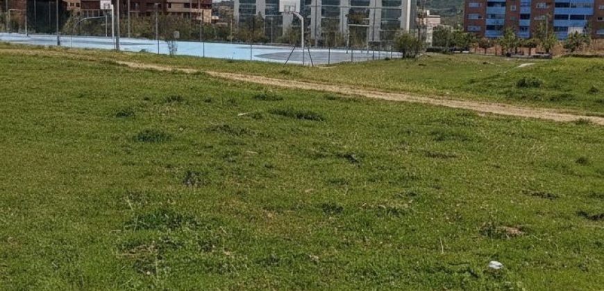 Suelo en venta en La Cañada