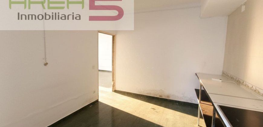 Casa adosada en venta en Arroyo de San Serván