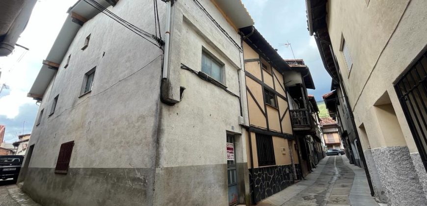 CASA EN CONSTRUCCIÓN EN JERTE