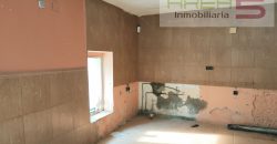 Casa en venta en Logrosán