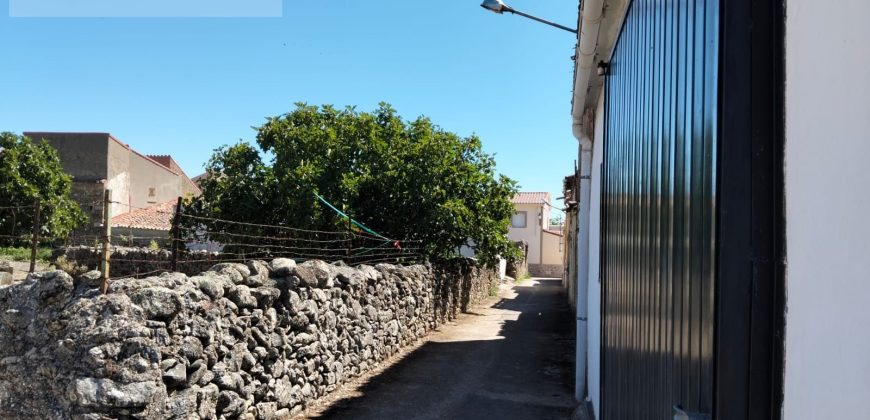 Solar urbano en venta calle Antonio Medina, Torre de Santa María