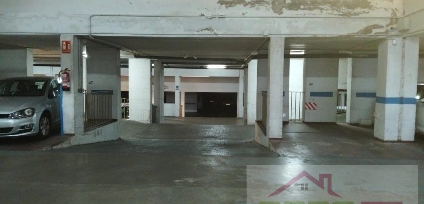 Garaje en venta en El Rodeo