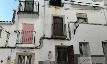 Casa en venta calle Santiago Ramon y Cajal, Alcúescar