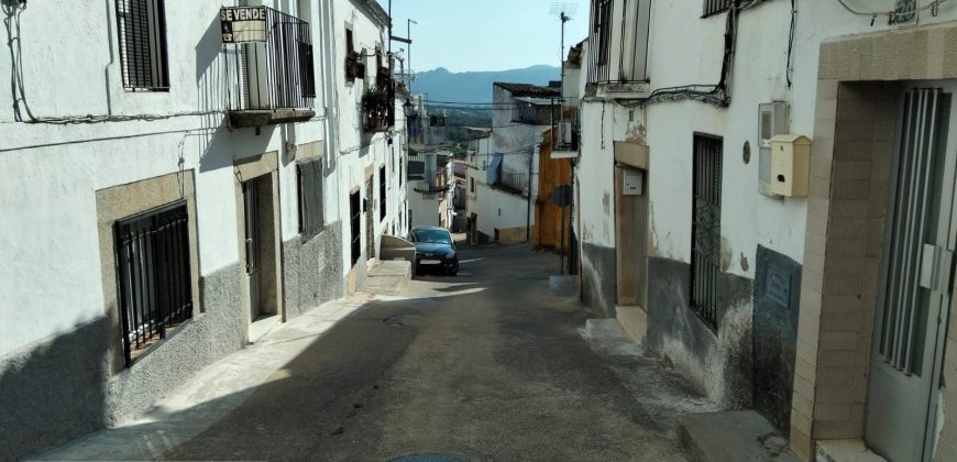 Casa en venta calle Santiago Ramon y Cajal, Alcúescar