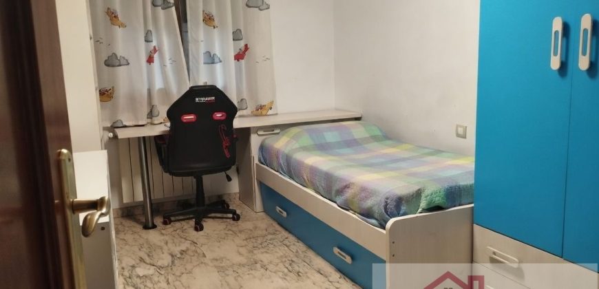Piso 121 m² con patio privado, garaje y posibilidad de 2ª plaza – Bodegones