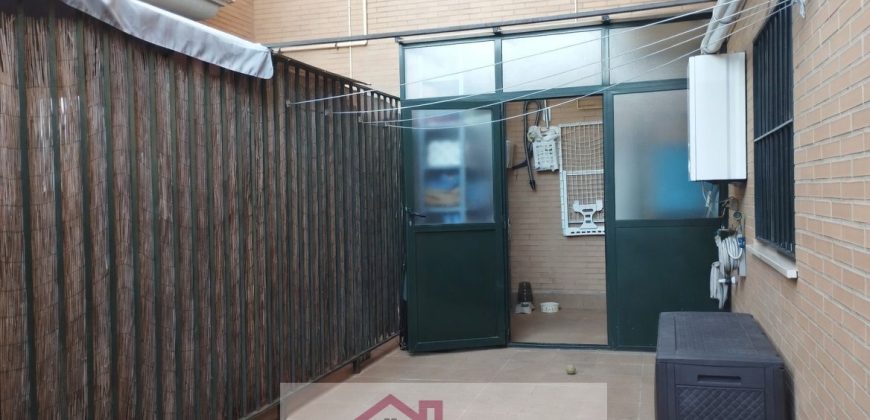 Piso 121 m² con patio privado, garaje y posibilidad de 2ª plaza – Bodegones