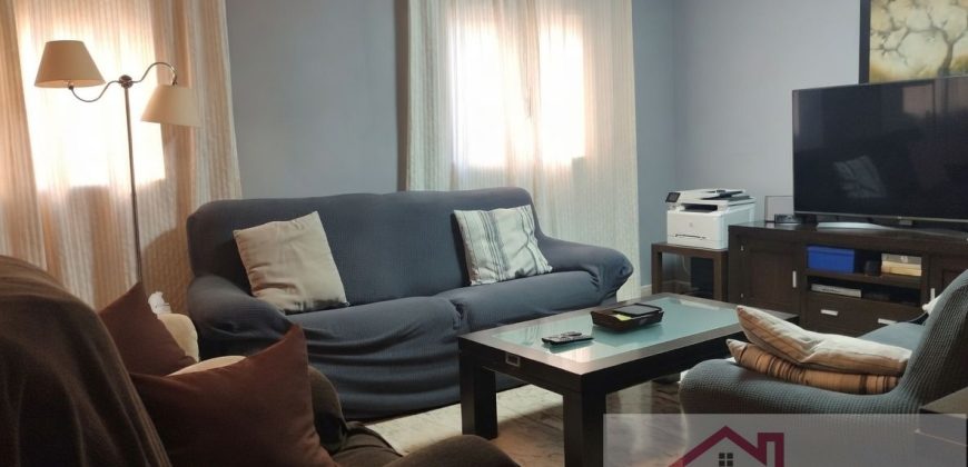 Piso 121 m² con patio privado, garaje y posibilidad de 2ª plaza – Bodegones