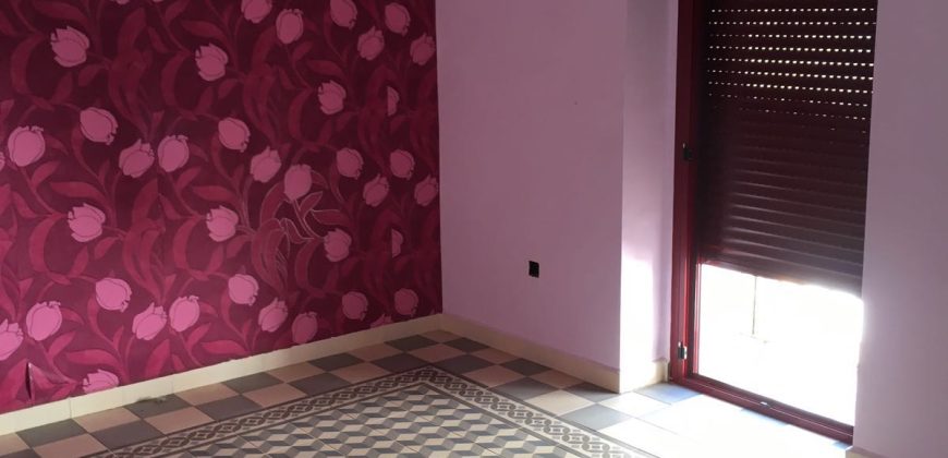 CASA EN CALLE PATRÓN EN GARROVILLAS