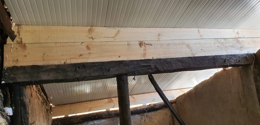 CASA EN CONSTRUCCIÓN EN JERTE