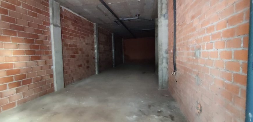 LOCALES EN ALMENDRALEJO