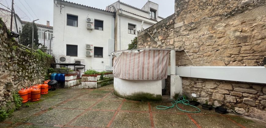 LOCAL EN ALQUILER EN TRUJILLO