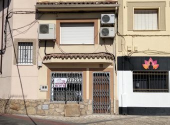 Edificio en venta Travesía Florentino Gómez, Casatejada