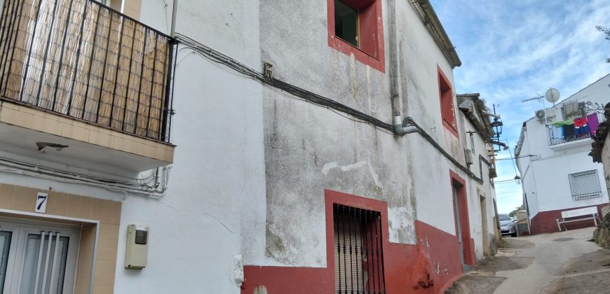 Casa en venta en Alcuescar