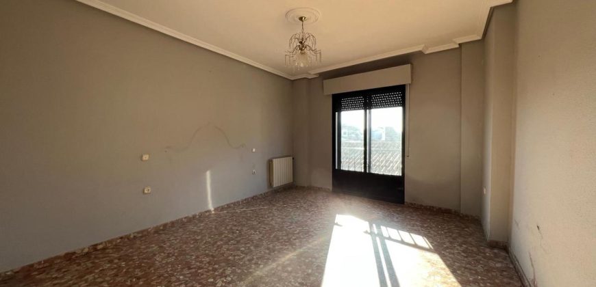 PISO EN CALLE LUIS CHAMIZO MONTÁNCHEZ